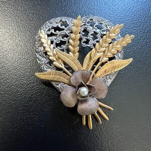 Vintage Womens Heart Floral Wheat Brooch Mixed Metal Faux Pearl Center